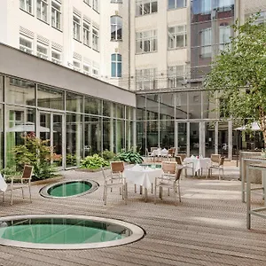 Mövenpick Am Potsdamer Platz Hotell