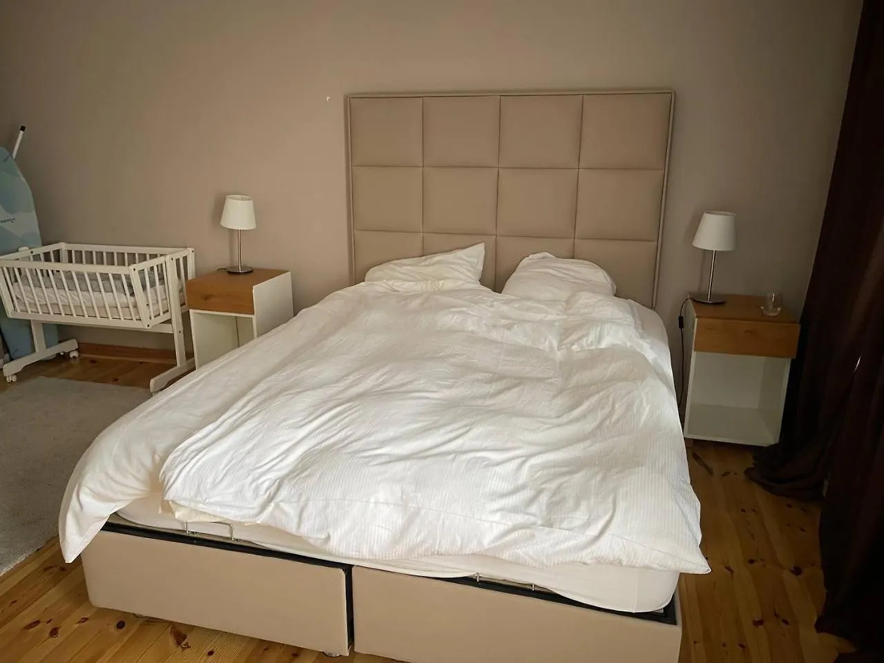 Warm And Stylish Kilian Schmid Apartments In Berlin For A Comfortable Stay